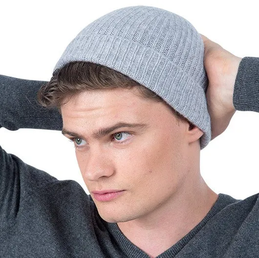 How a Mens Cashmere Hat Protects Hair from Breakage and Frizz