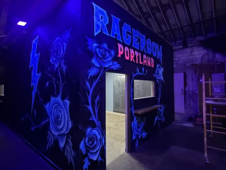 Rage Room Portland Oregon: Smash Stress in Style