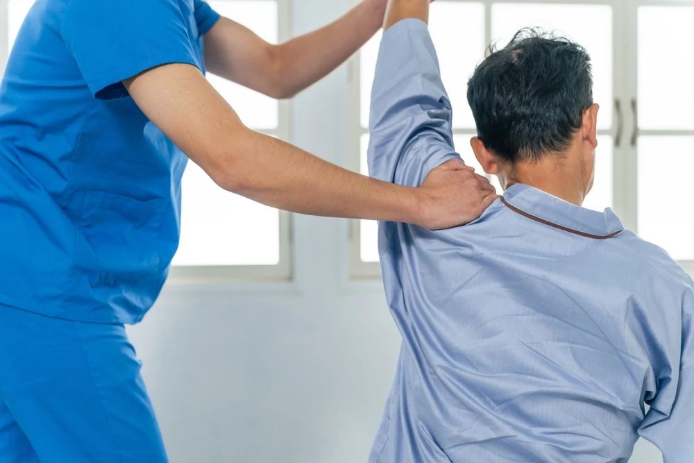 Frozen Shoulder: Physiotherapy Strategies for Shoulder Pain Relief