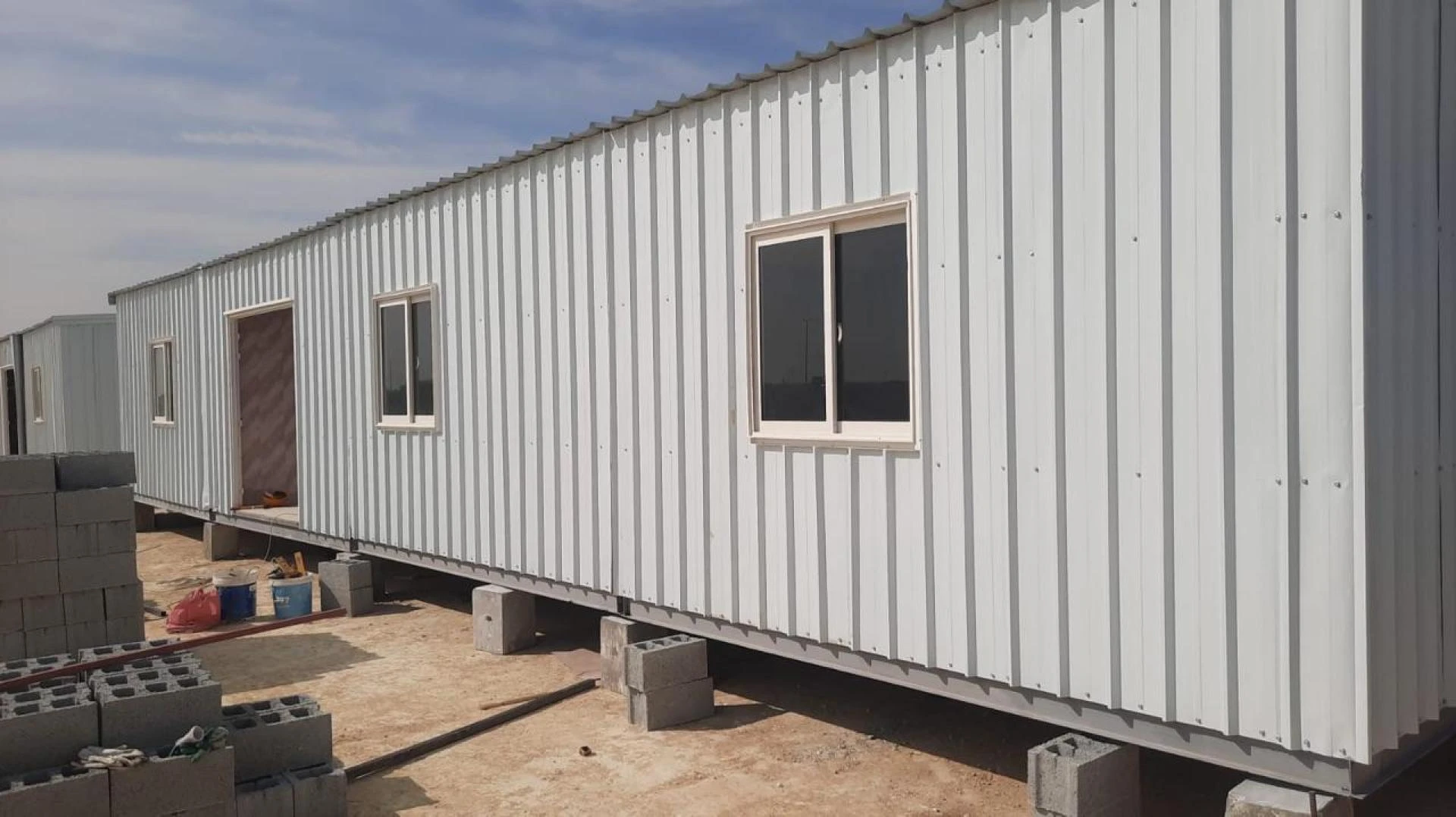 Air-Conditioned Porta Cabins: The Future of Portable Comfort and Utility