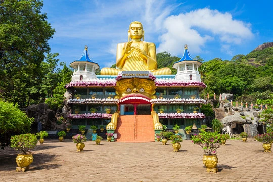 Indian Tourists’ Guide to Sri Lanka: Culture, Art, and Scenic Beauty