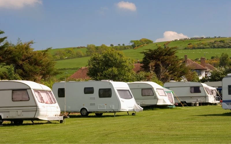 Top Caravan Parks in Melbourne with Repair Services Nearby