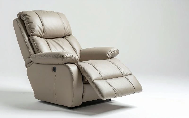 Leather vs Fabric Chairs: What’s Better for Comfort, Durability, and Style?