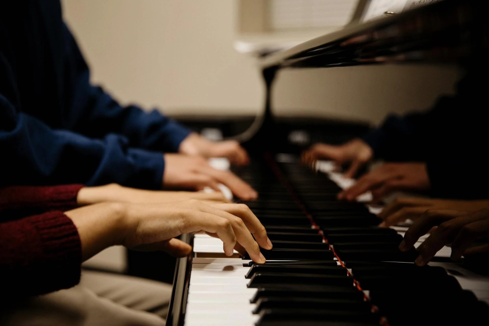 Piano Lessons for Children: Benefits, Tips, and FAQs for Parents