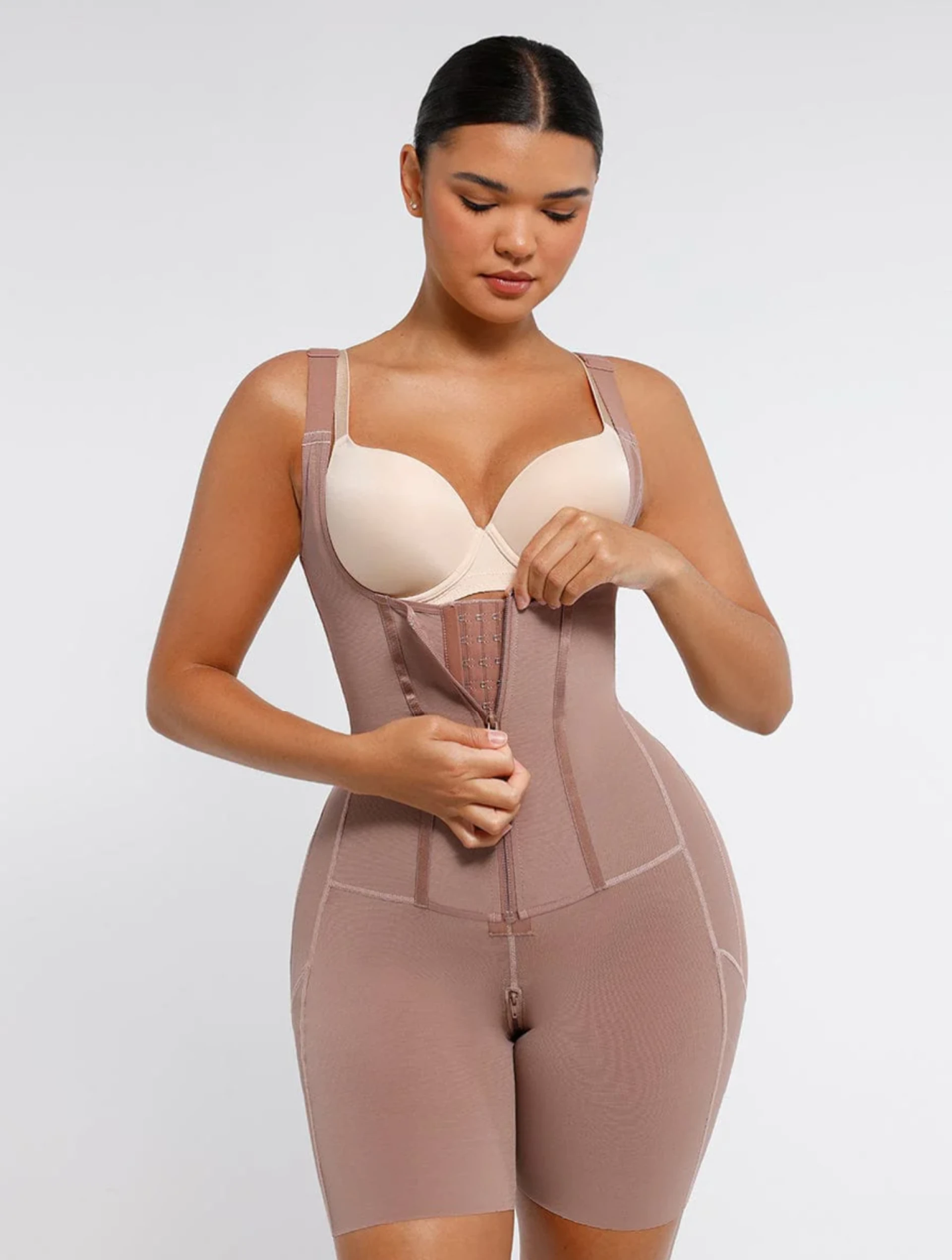 Top Rated Post-Surgery Compression Garments Available in Bromley