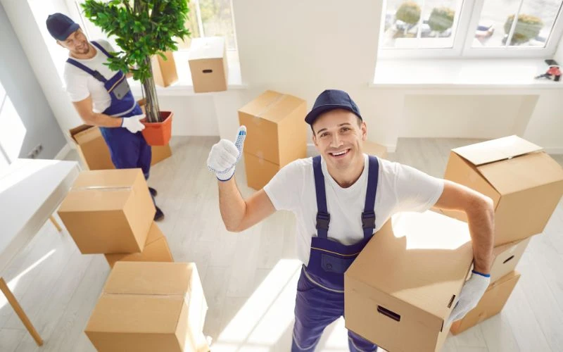 Do Removalists Charge for Travel Time? Understanding Hourly and Travel Fees