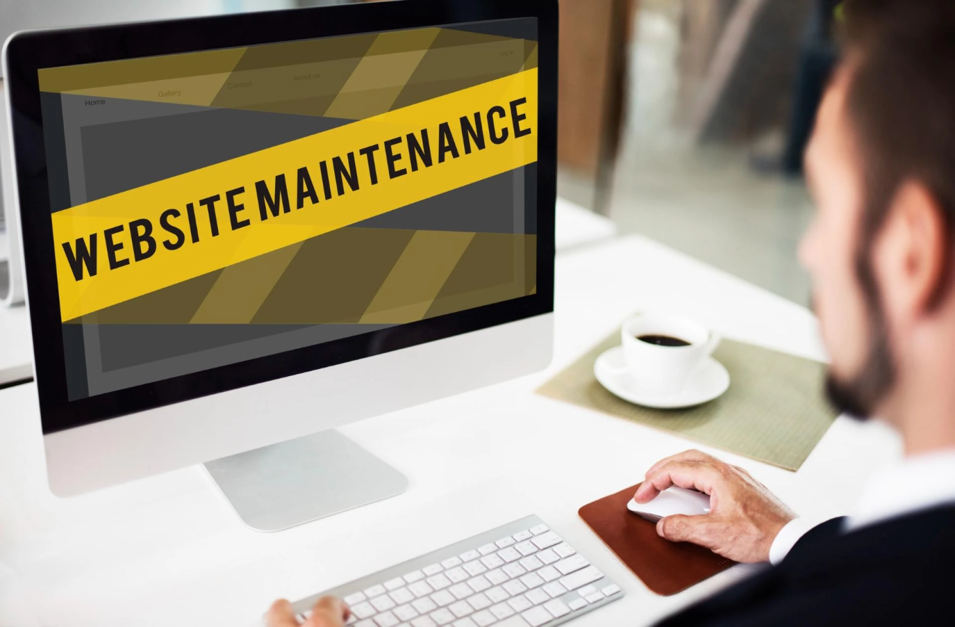 Why Outsourcing Website Maintenance Saves Time and Money