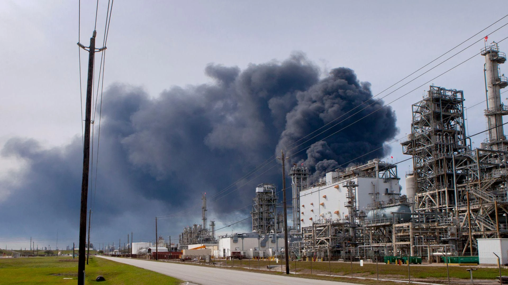 Corporate Preparedness: Reducing Fatalities and Losses During Earthquakes