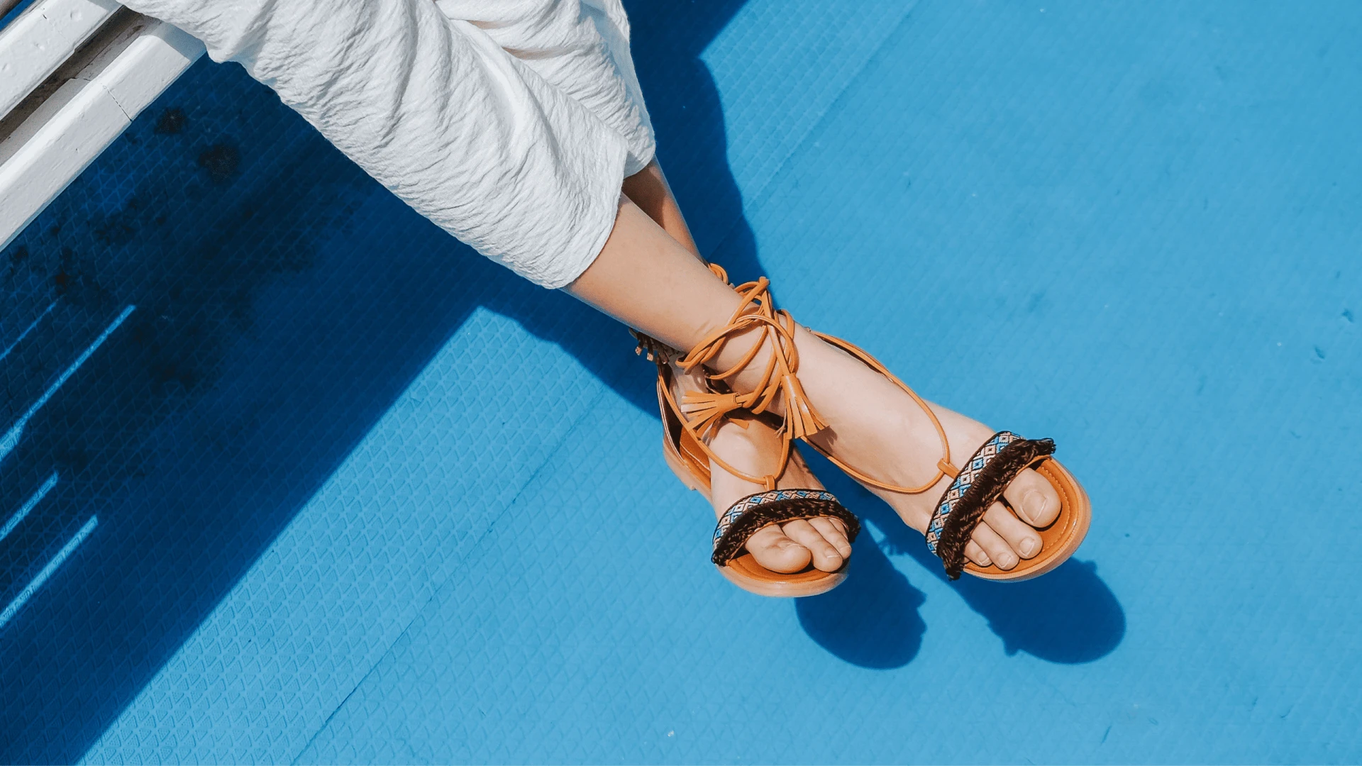 A Complete Guide to Womens Sandals and Sandals for Girls