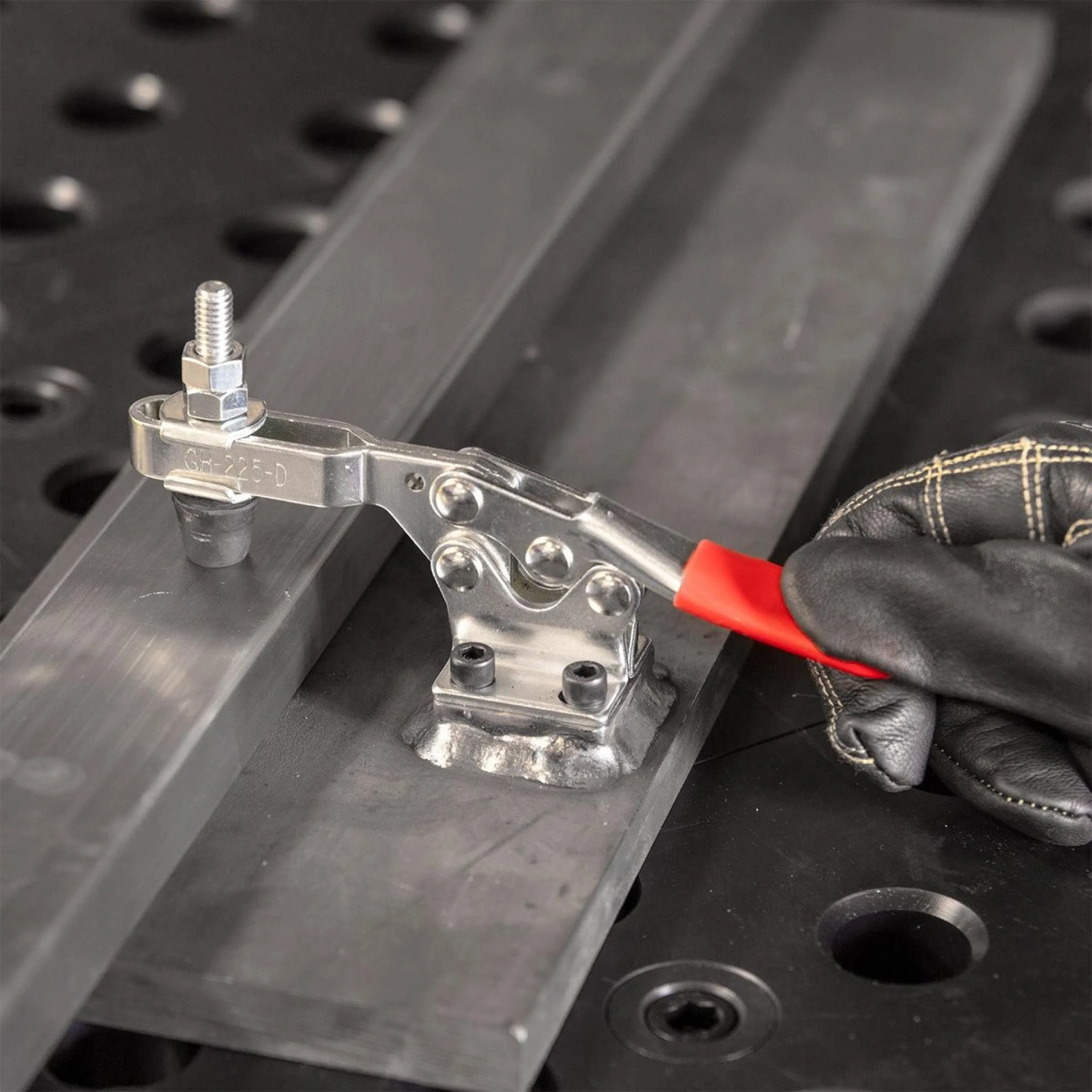 Global Toggle Clamps Market: Size, Growth, Trends & Forecast Opportunities