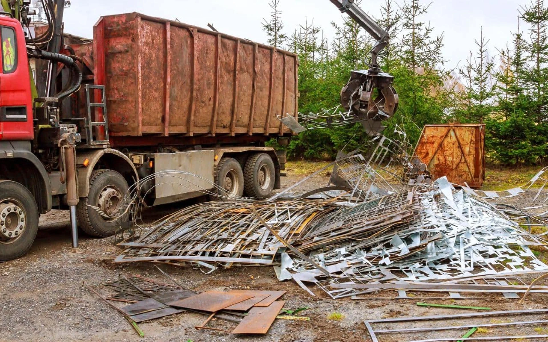 How Junk Removal Companies Handle Scrap Metal