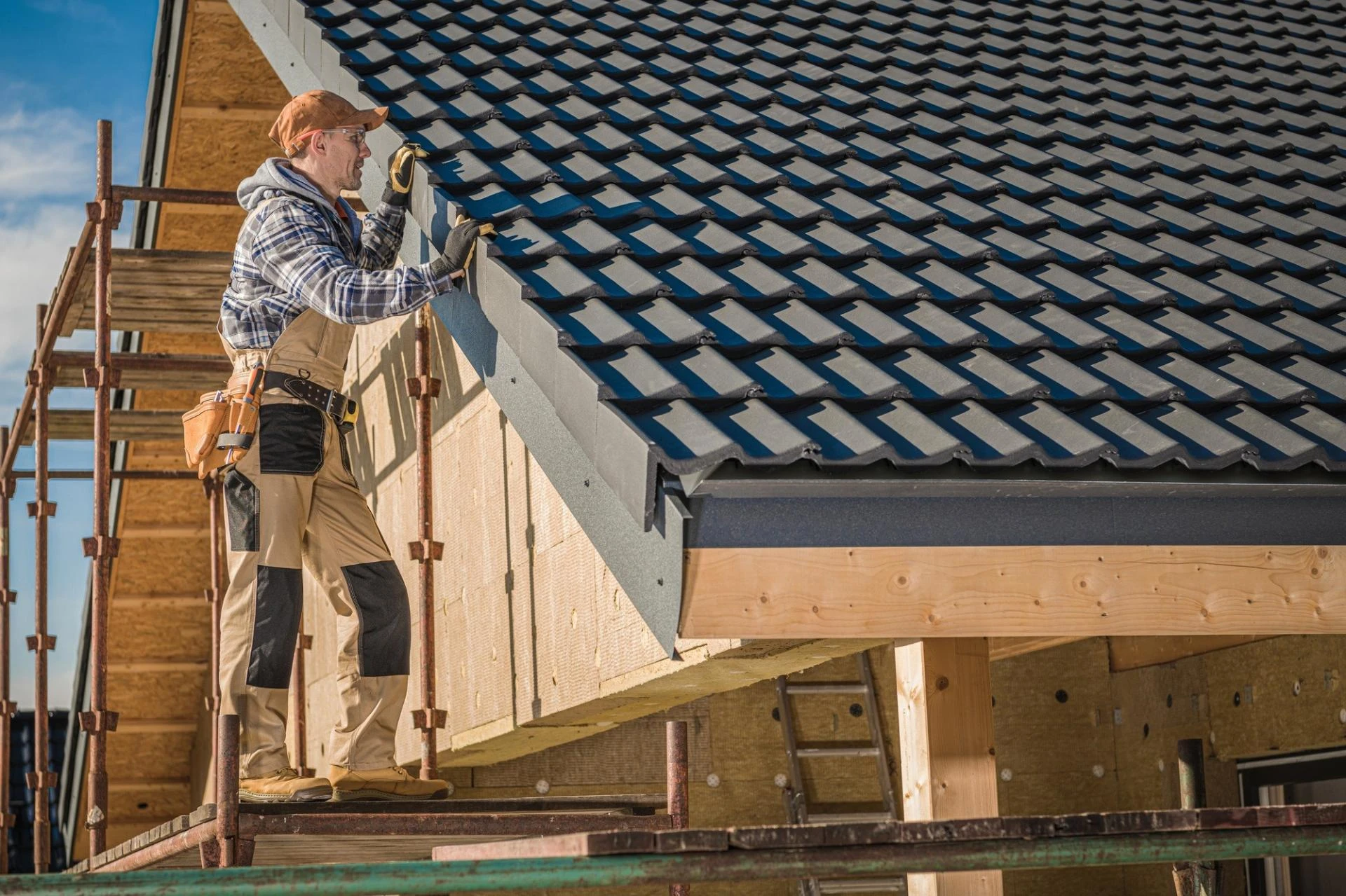 How Regular Roof Maintenance Prevents Costly Repairs in Scottsdale Homes