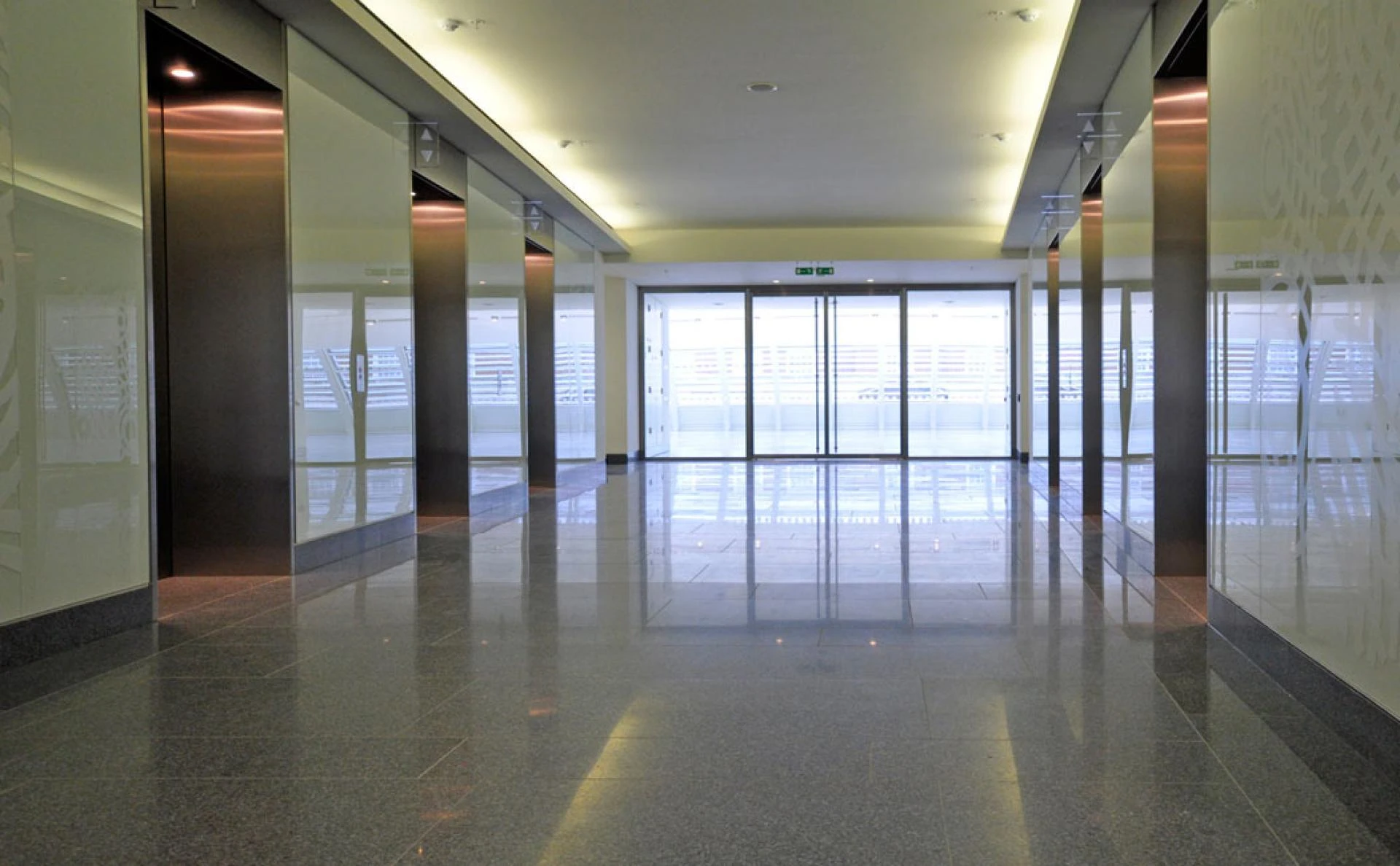 Granite in Kitchens: Timeless Appeal Meets Tough Performance