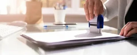 What to Bring to a Notary Etobicoke for ID Verification