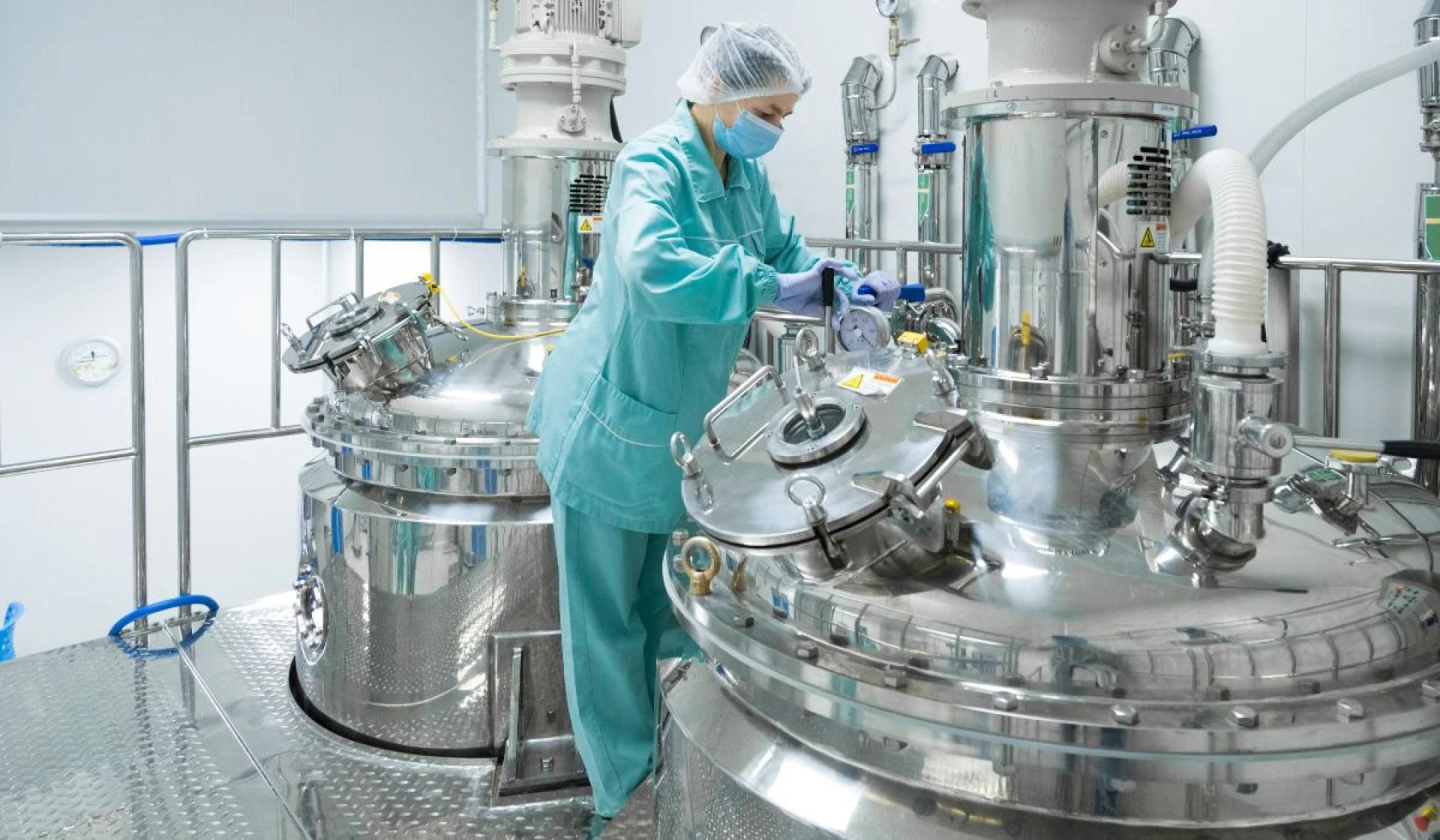 Precision and Purity: The Art of Pharmaceutical Cleanroom Construction