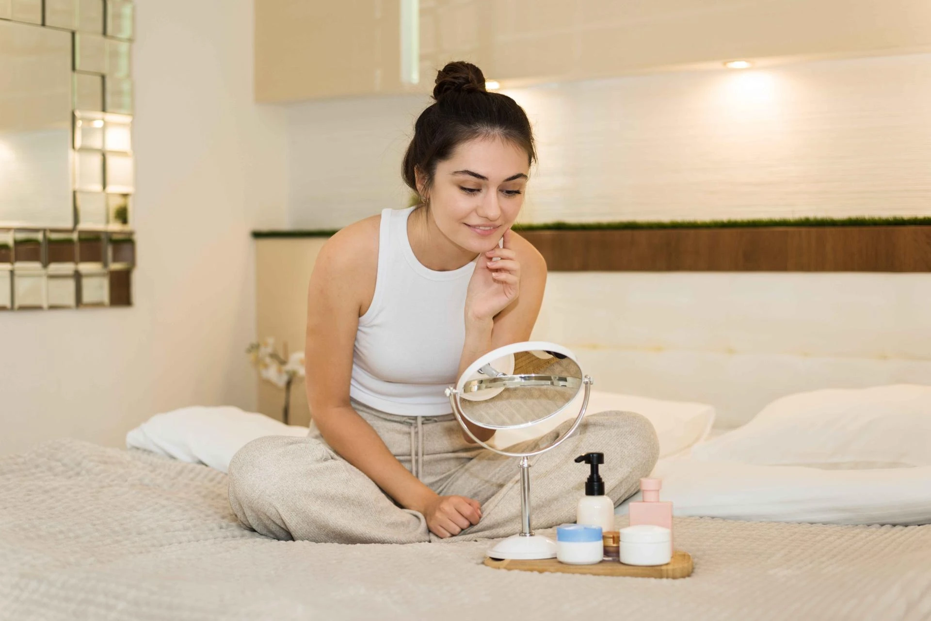 8 Proven Ways to Maintain Clear Skin During Seasonal Changes