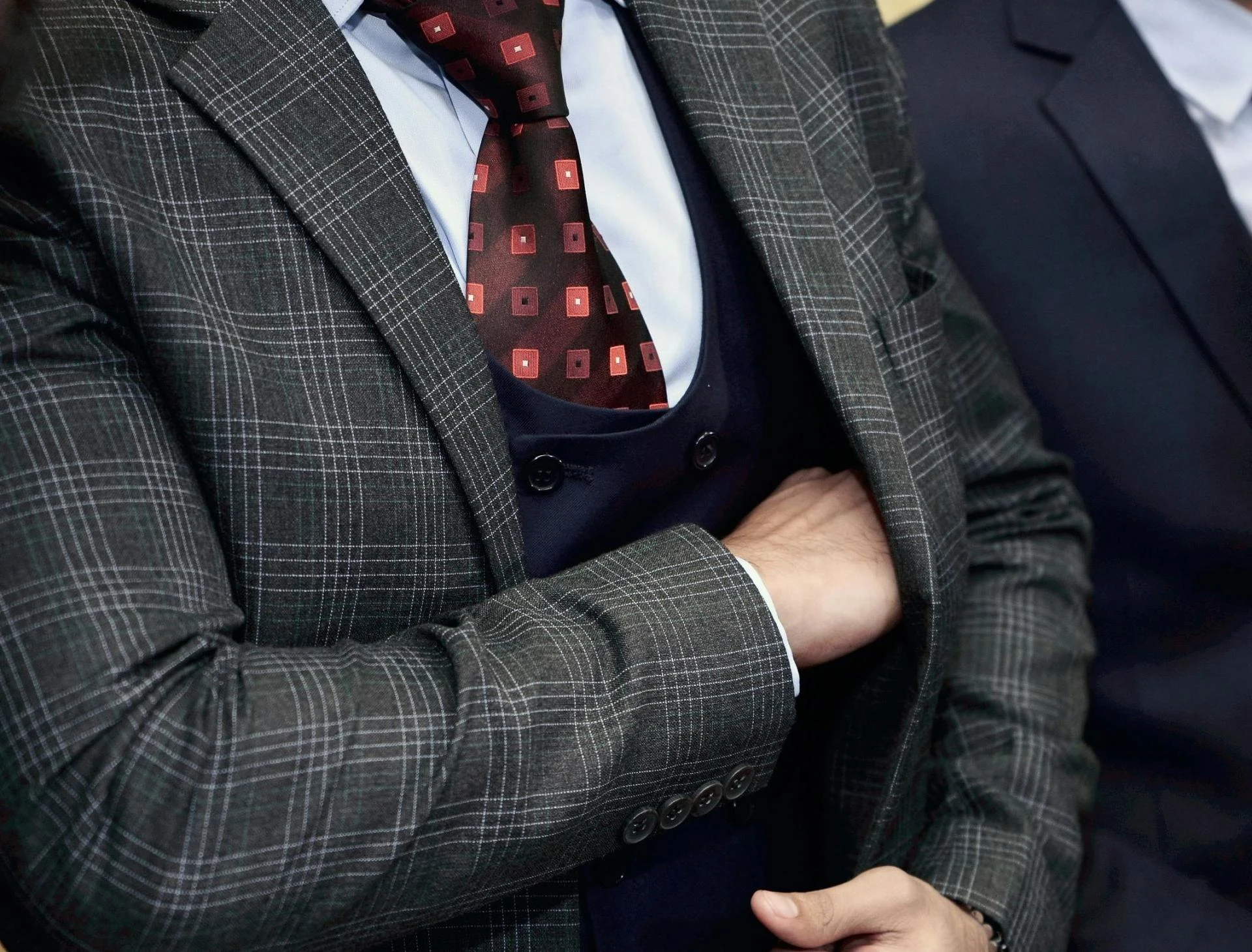 The Ultimate Guide to the Best Tailors in Bangkok: Crafting Style with Perfection