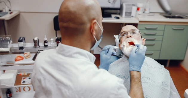 The Ultimate Guide to Dental Implants for Seniors