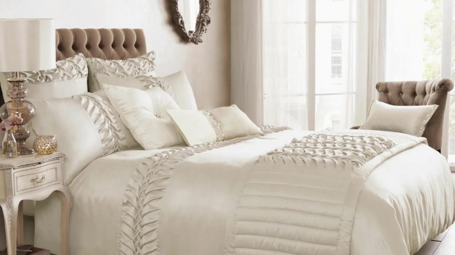 Luxurious Headboards for Master Bedrooms