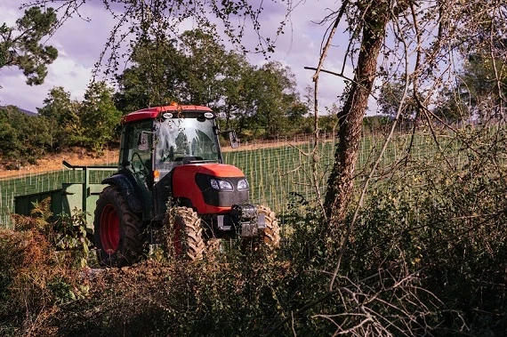 The Future of Farming: Smart Technology in Modern Tractors
