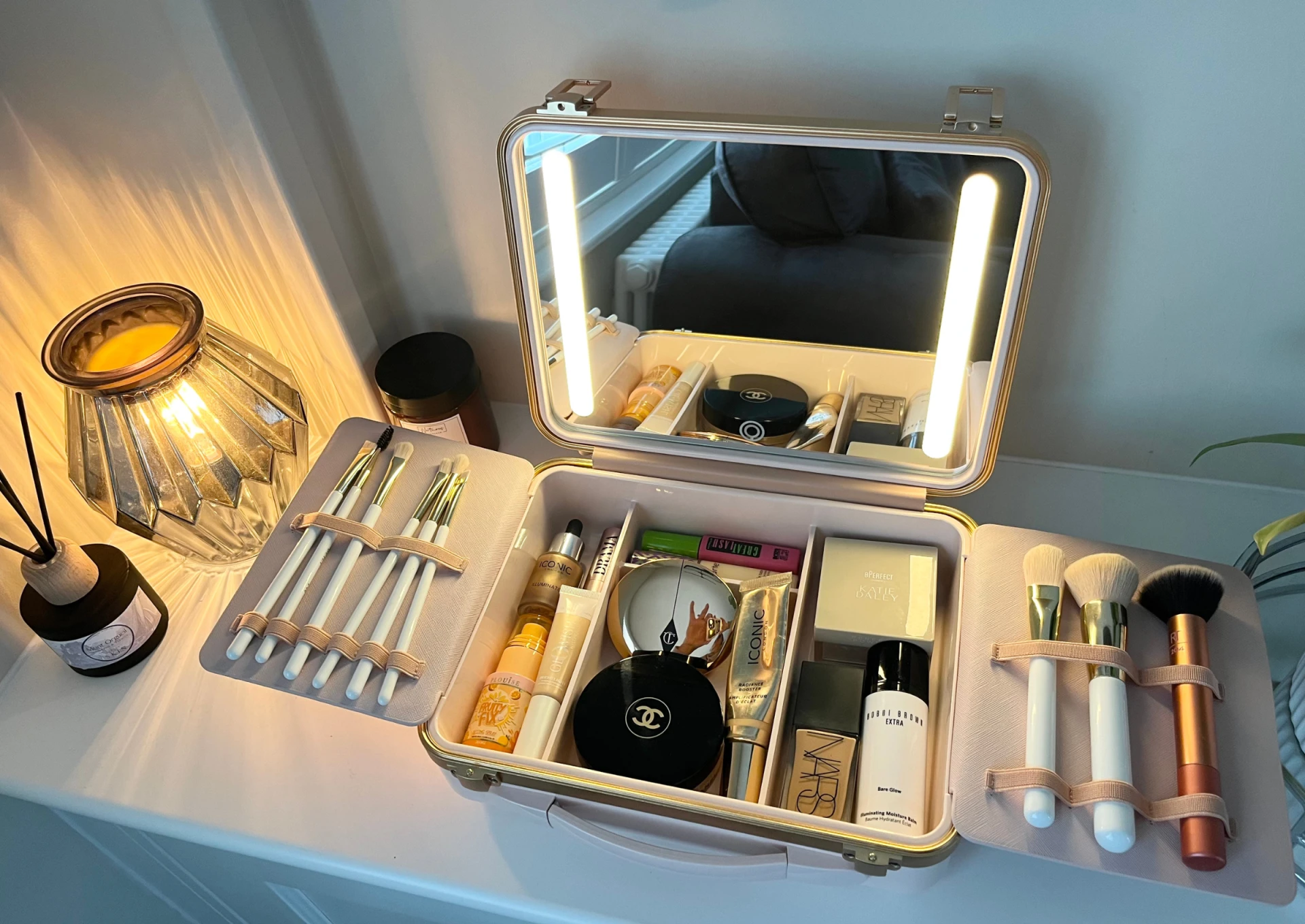 10 Best Makeup Bag Travel Cases in the UK for 2025: Stylish, Compact & Functional Choices for Every Beauty Lover