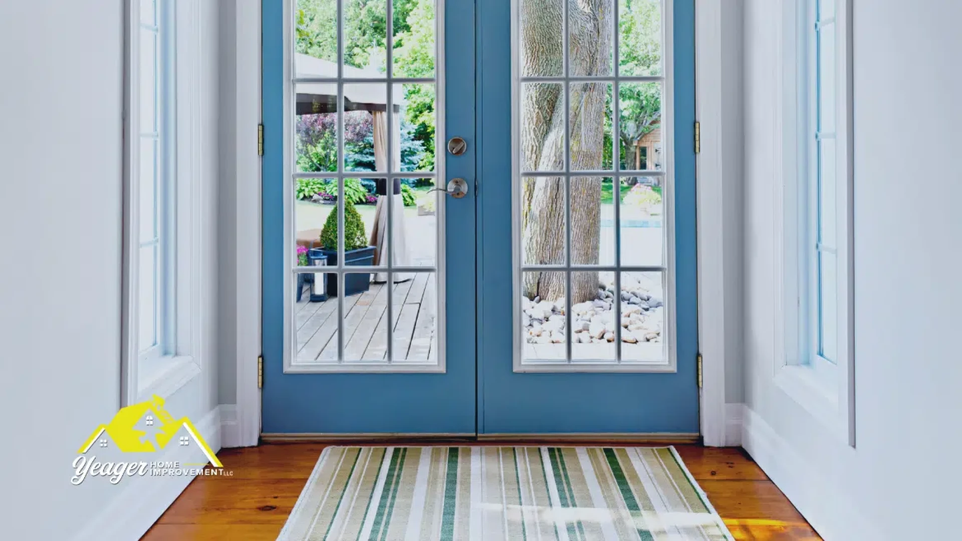 How to Choose the Right Patio Door in York, PA: Sliding or Bi-Folding?