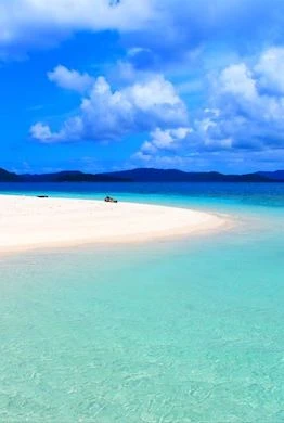 Finding Islands to Buy: Tropical Beaches Under $5M for Smart Investors