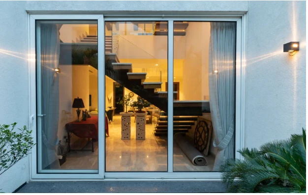 A Complete Guide to Selecting a Secure Yet Stylish Door for Your Home