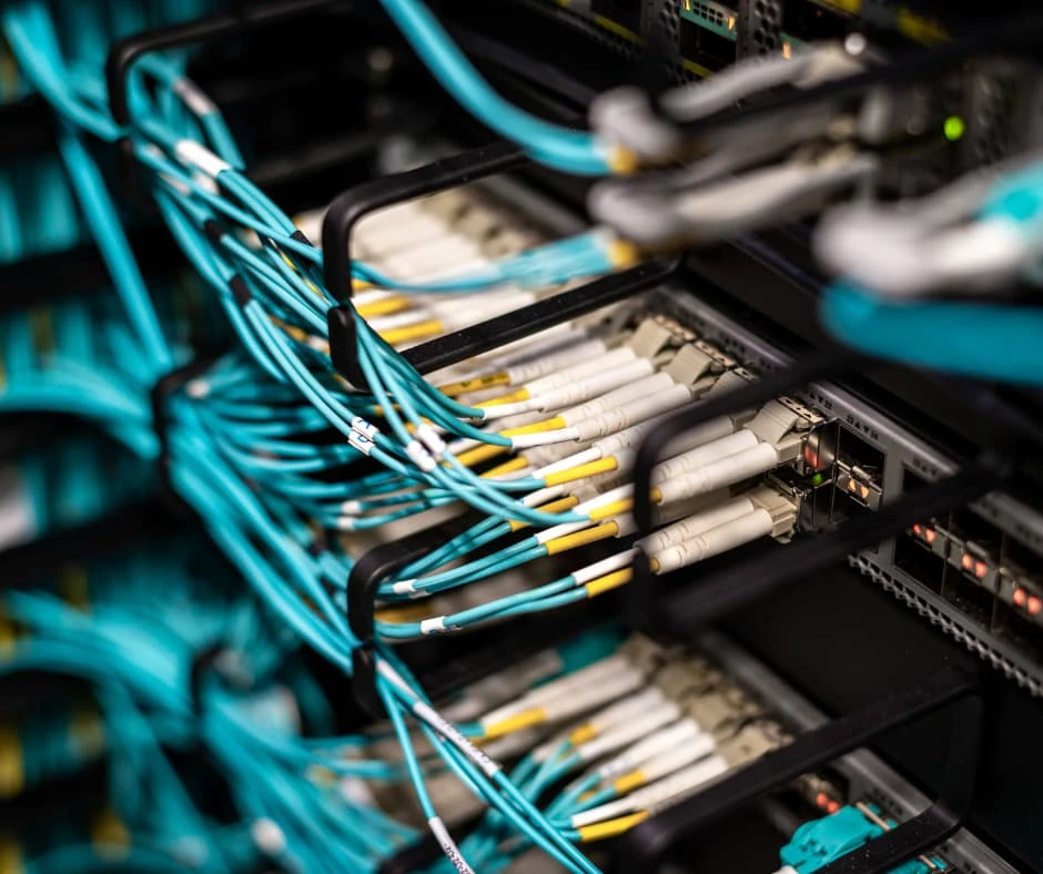 5 Massive Benefits of Professional Data Center Cabling for Businesses