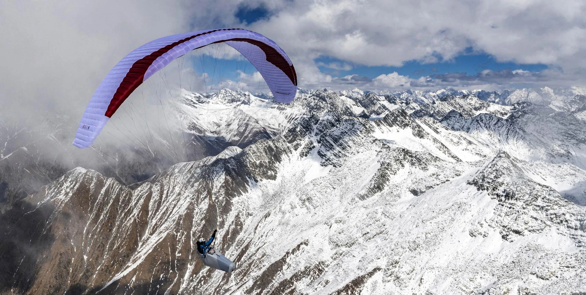 Winter Diaries from Bir Billing: Paragliding, Bonfires & Mountain Magic