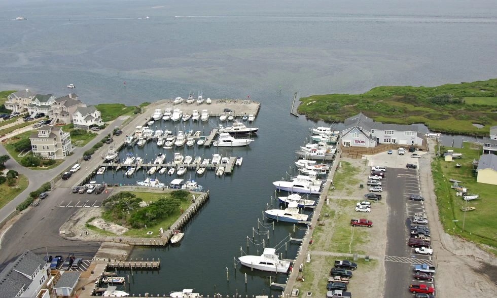 Harbor 24/7: The Continuous Value of Marina Webcams Day and Night