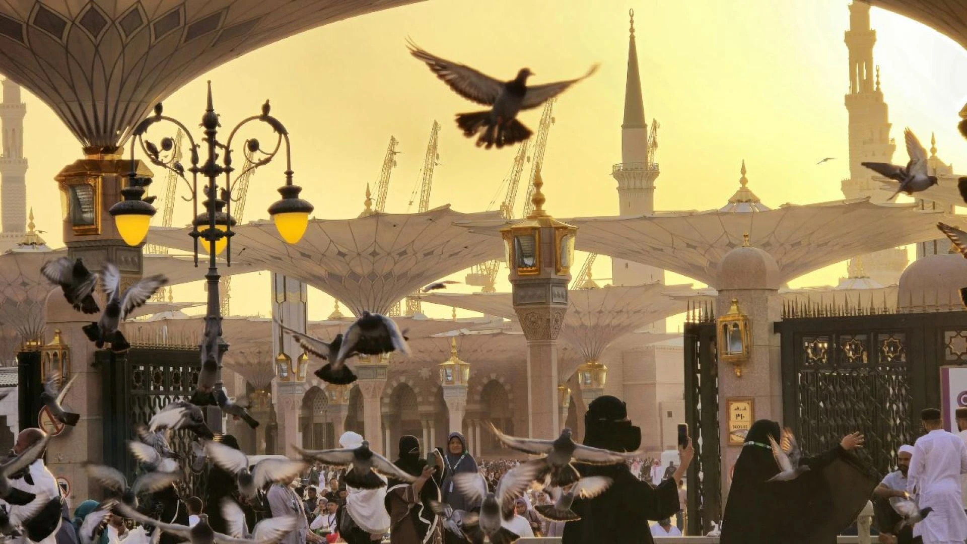 Your Spiritual Journey to Mecca Starts Here