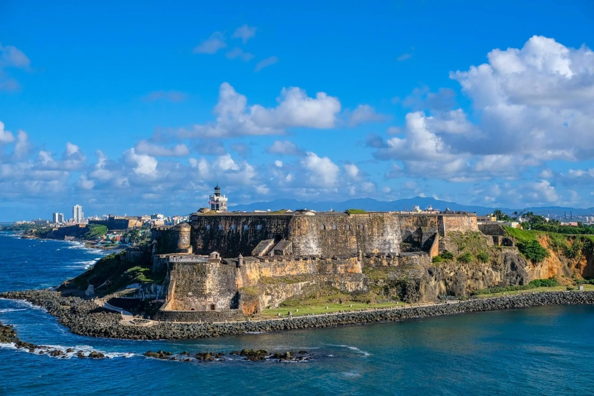 Top Things to Do at Castillo San Felipe del Morro in Old San Juan