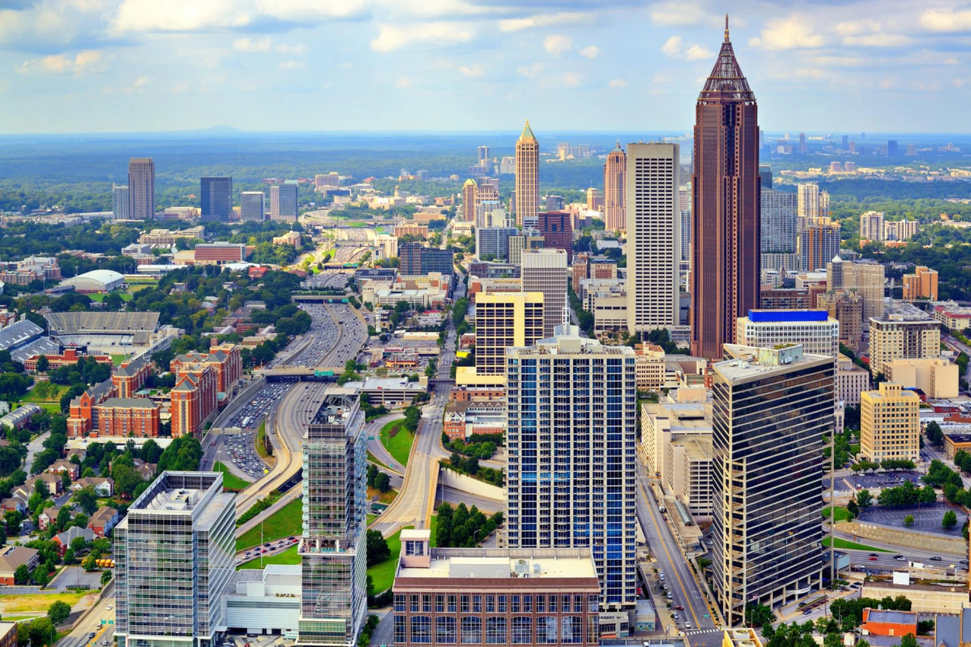 How Do Students Book Flights to Boston at Discounted Fares?