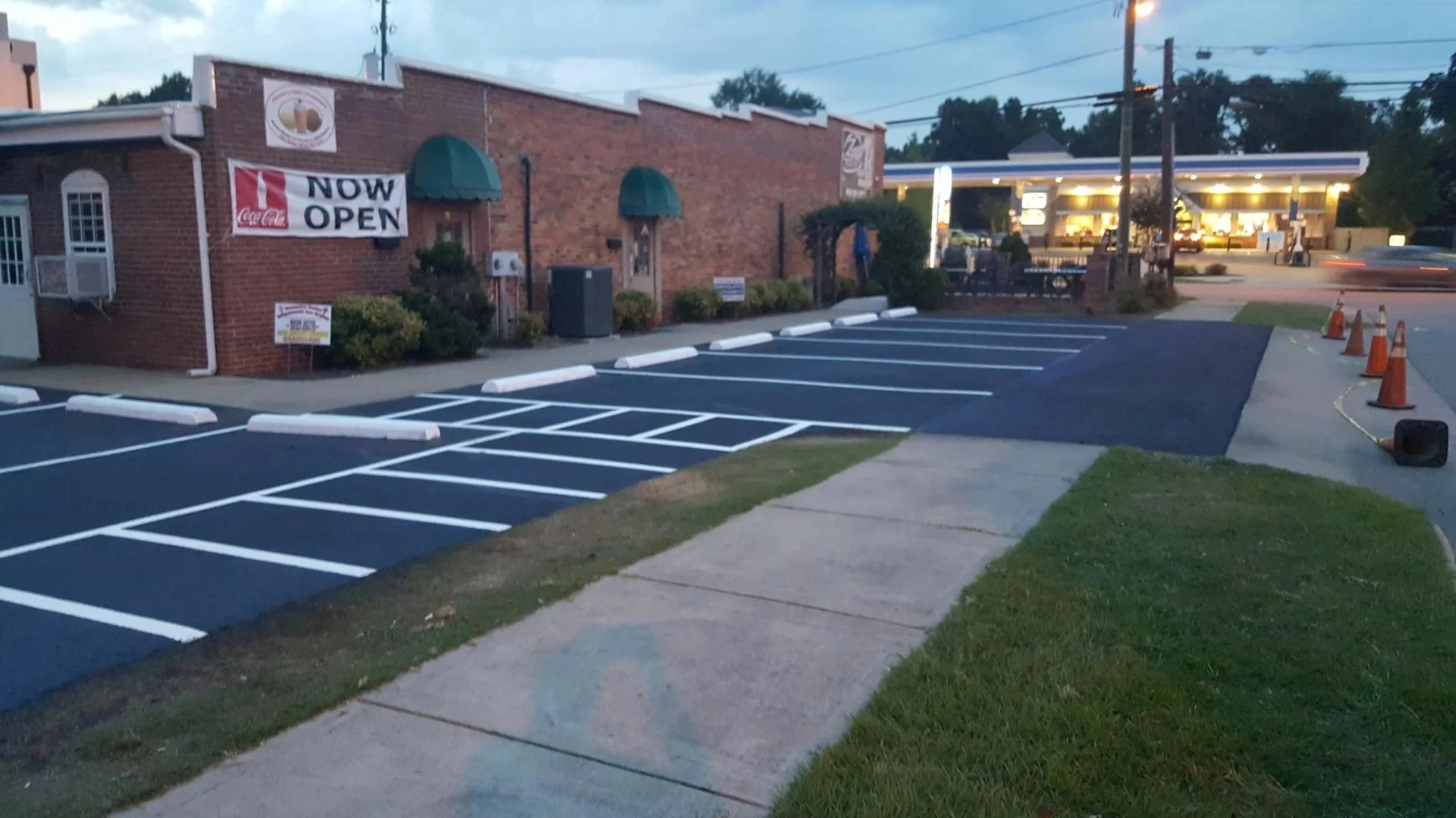 Why Smart Businesses Invest in Professional Driveway Solutions