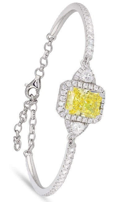 Jewelry Photographer Tricks That Make Sparkle Look Real