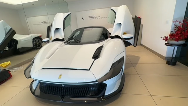 Full Auto Detailing Service Tips for Keeping Your Car Looking Its Best