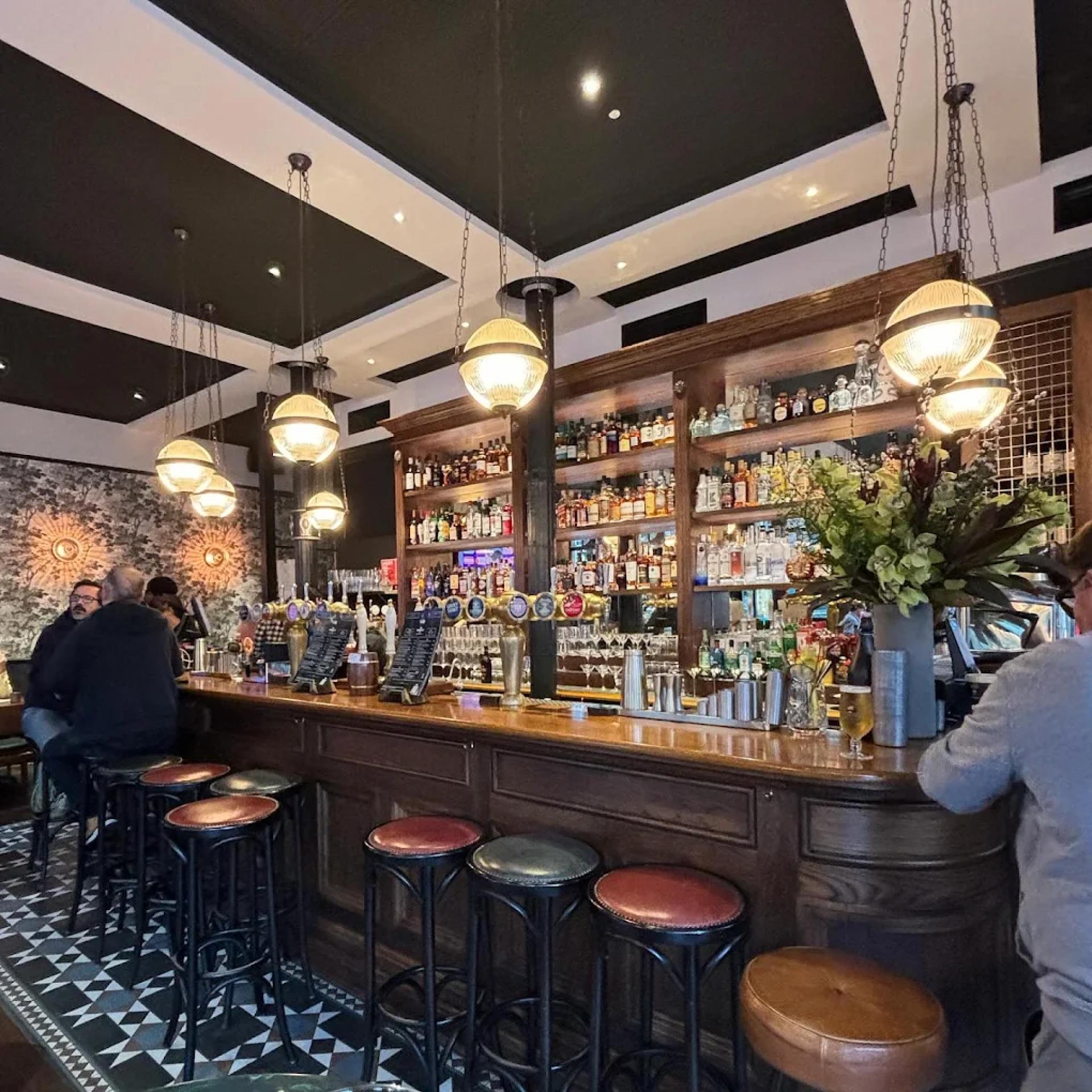 The Best Pub Food in Notting Hill: Crafted Flavours at the Heart of London