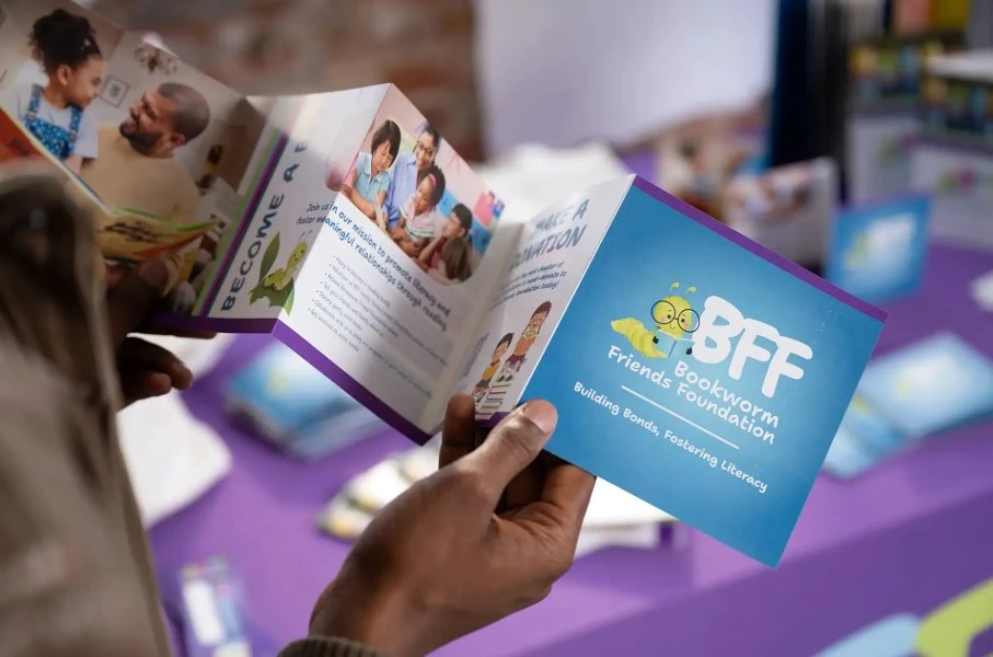 Top Features to Look for When Ordering Custom Brochure Printing Online