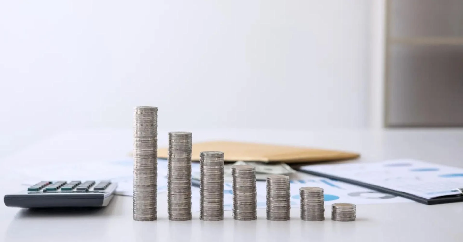 Why SMEs should consider cost-saving strategies in procurement?