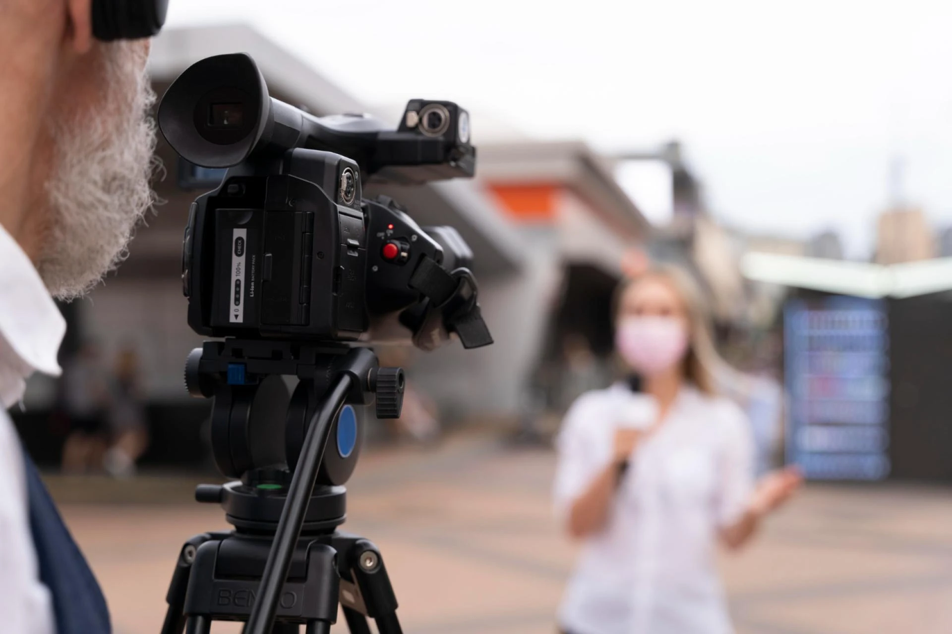 Can Corporate Video Production Saudi Arabia Arabic Help You Connect with Local Audiences Better?