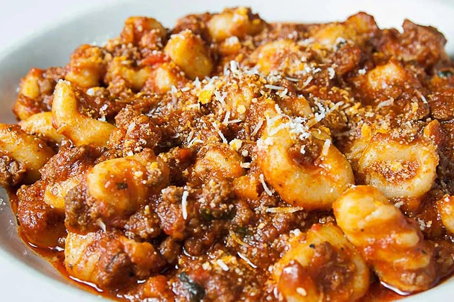 Why Hiring a Catering Company Is Worth Every Penny