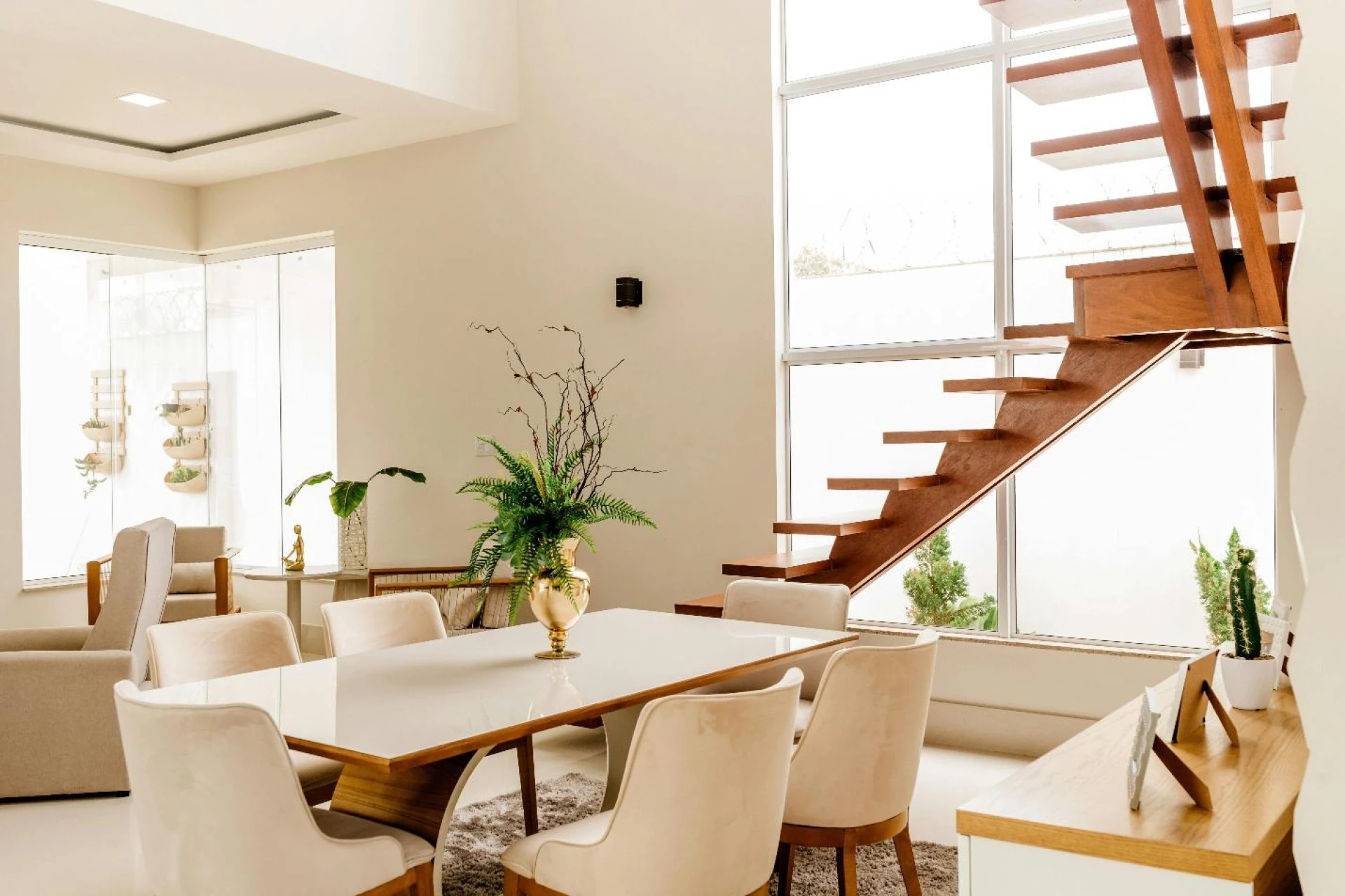 How Natural Light Transforms Interiors Through Custom Glass