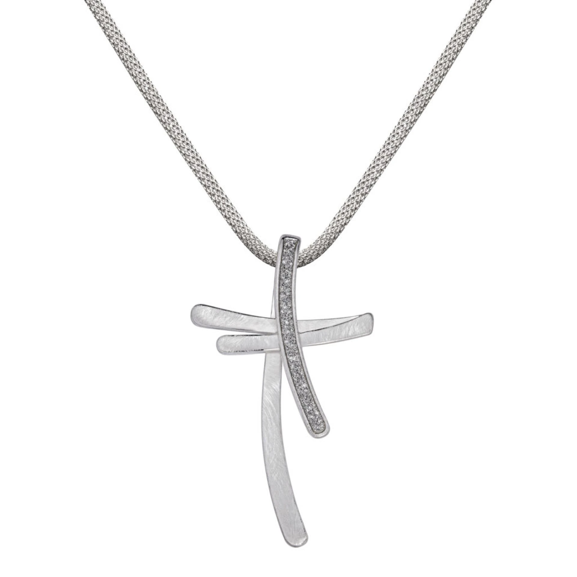 Necklaces She’ll Love: Elegant Christmas Gifts