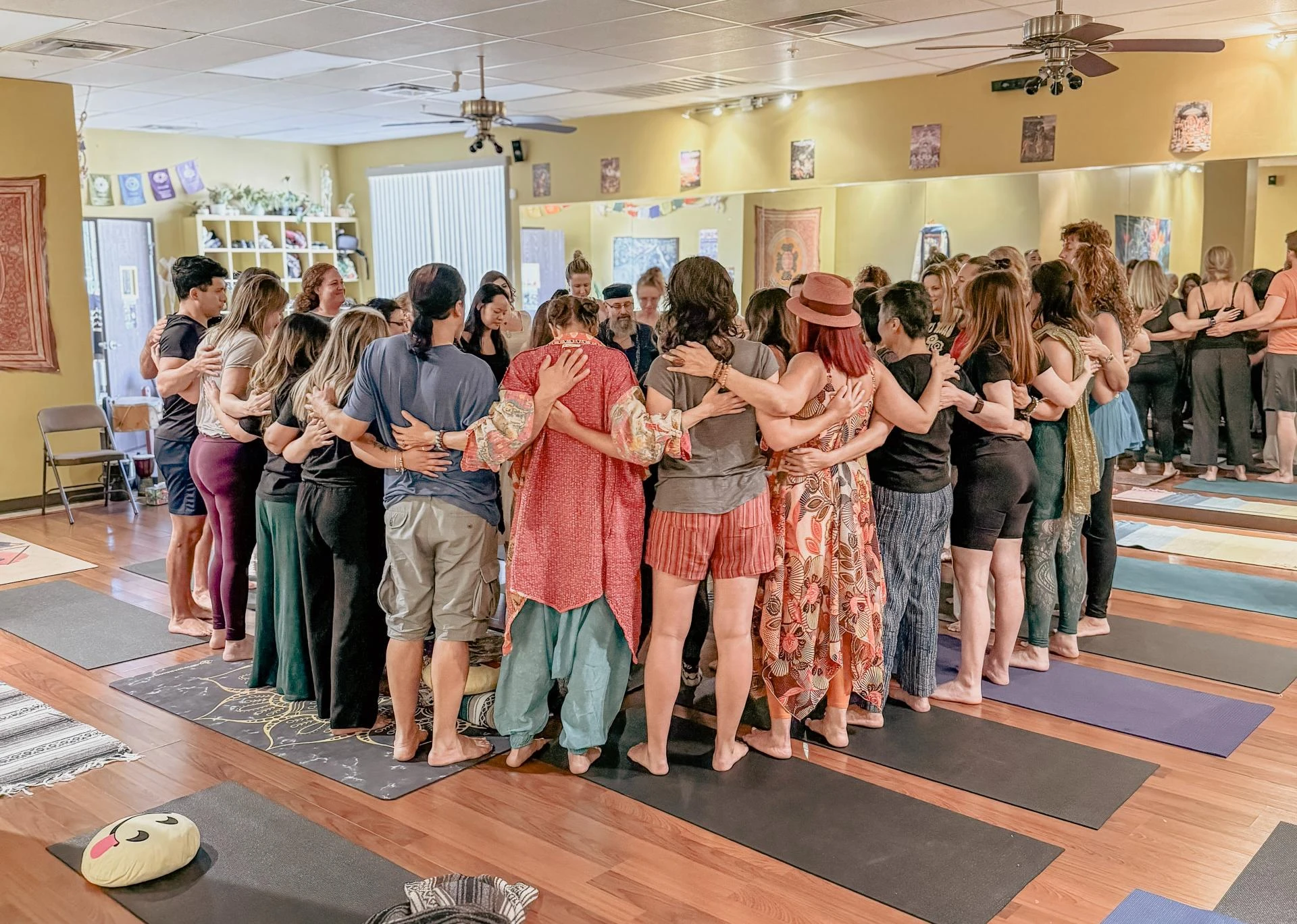 Why So Many People Are Traveling for Psychedelic Retreats in the USA and What They’re Finding