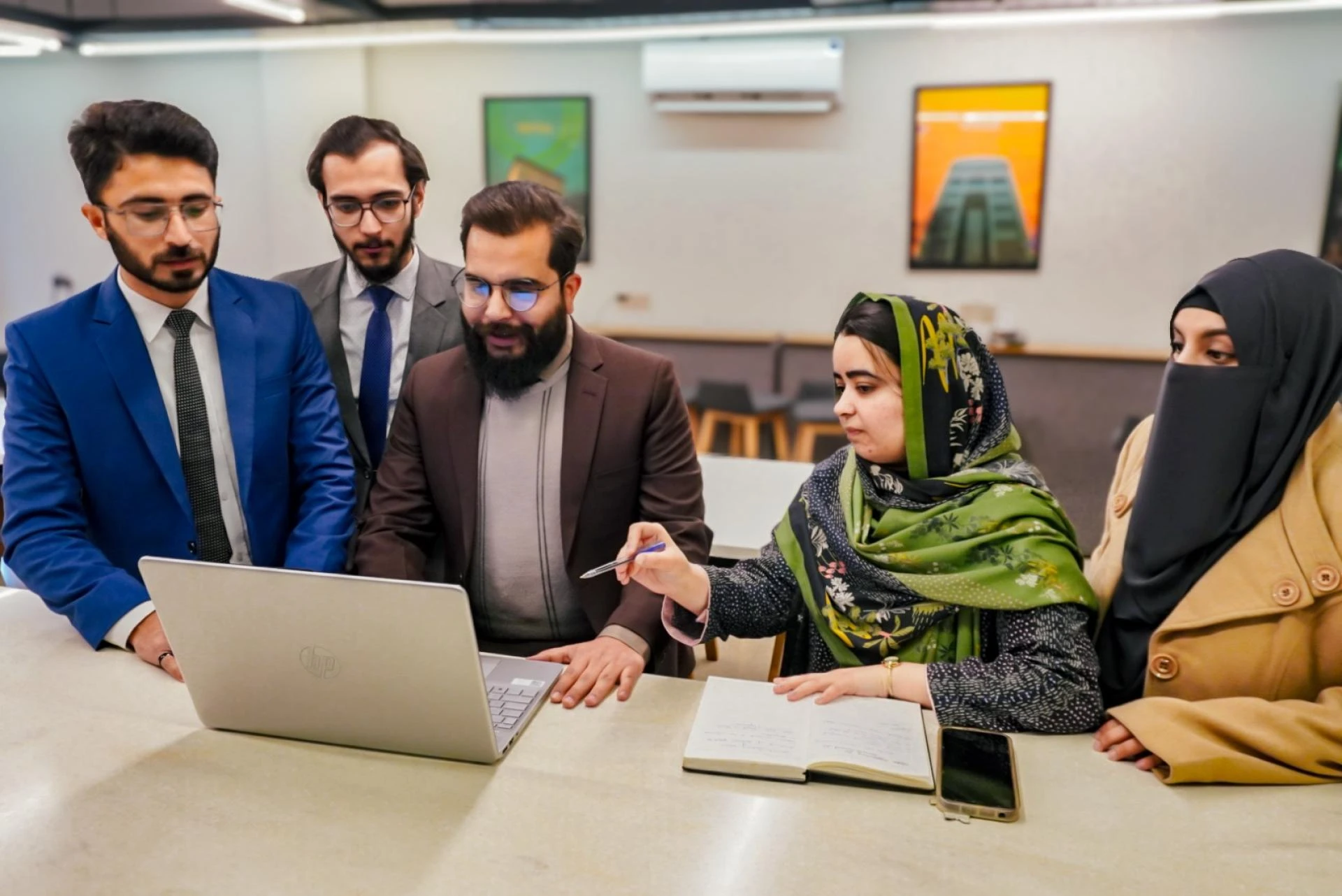 Empowering Business Growth: How HarAik Global Associates Transforms Financial Strategy