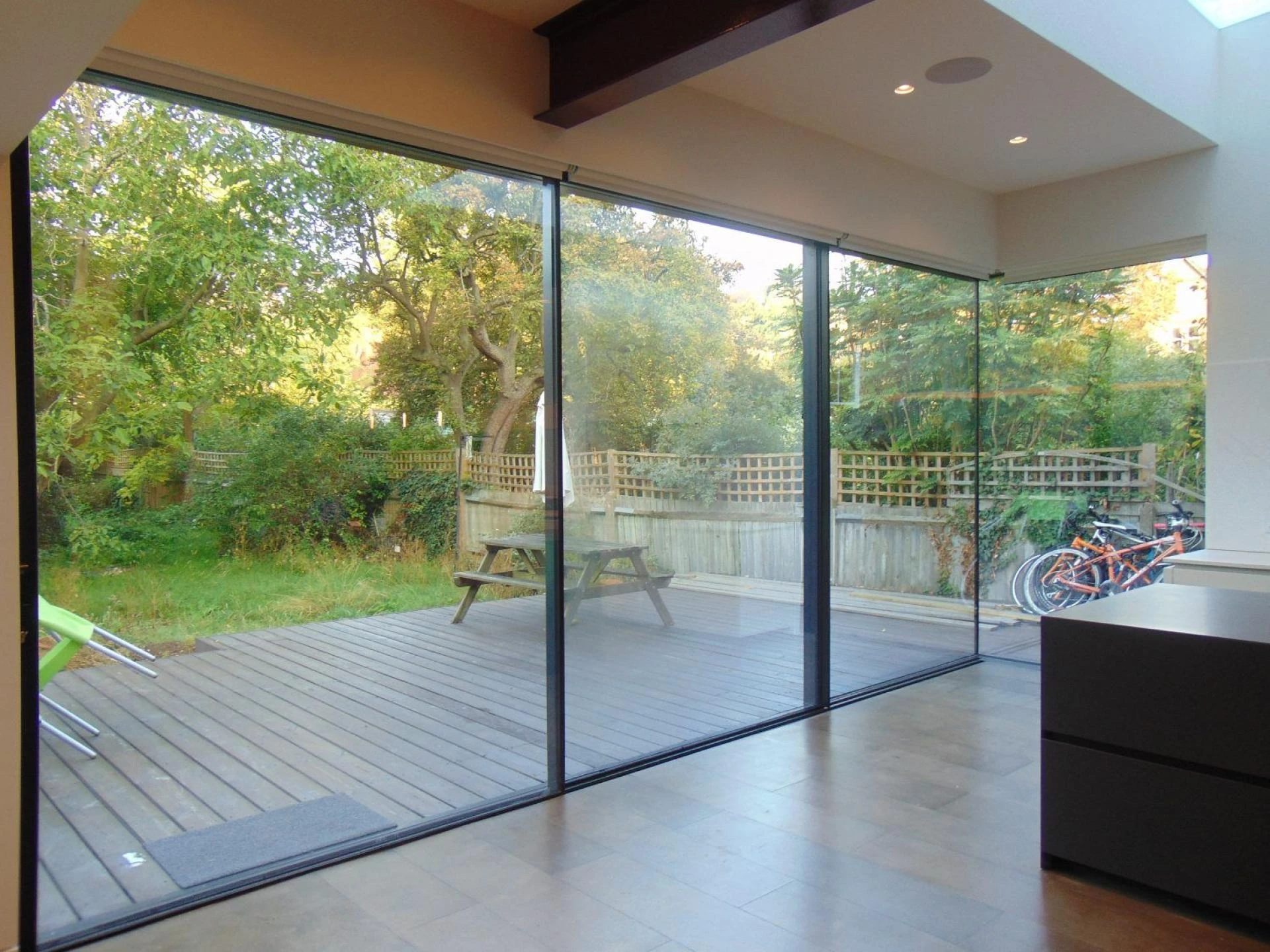 Why Clean-Frame Glass Door Concepts Appeal to Modern Property Owners