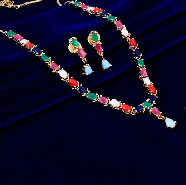 What to Look for When Buying a Semi-Precious Stone Necklace