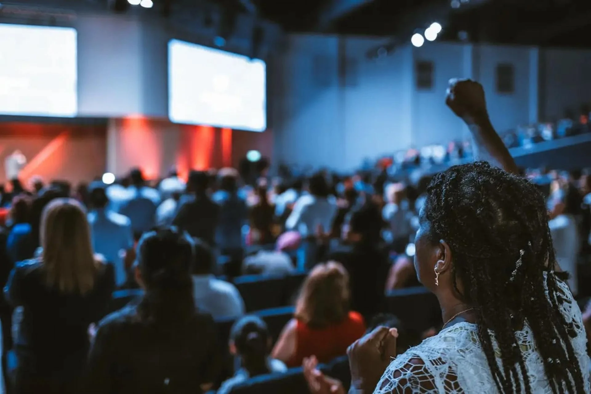 Integrating Music and Hosting Skills into Keynote Speeches