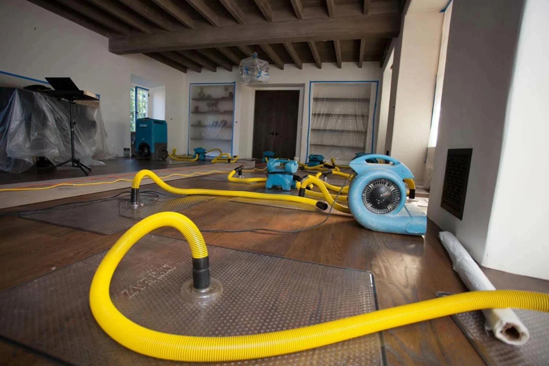 Ways a Restoration Contractor Helps Homeowners Plan Ahead